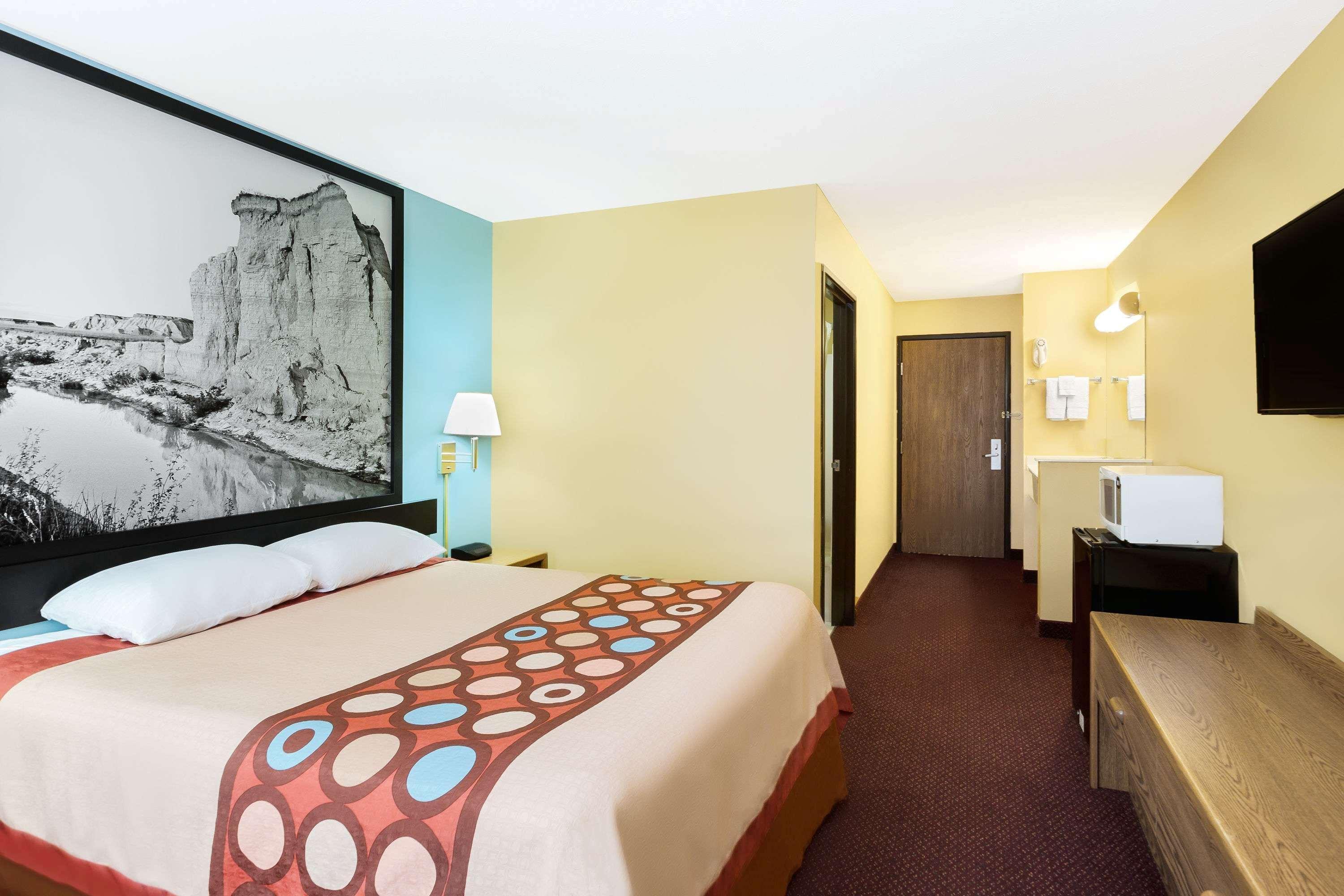 Super 8 By Wyndham Crete Motel Exterior foto