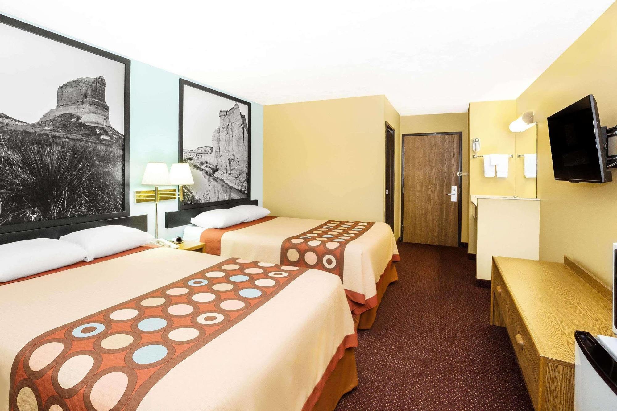 Super 8 By Wyndham Crete Motel Exterior foto